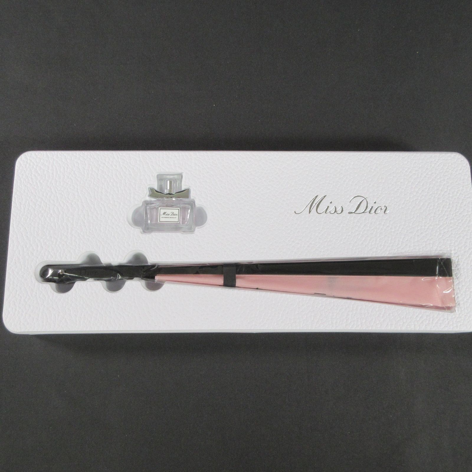 Dior ミスディオール ファン ギフトセット ブルーミングブーケ