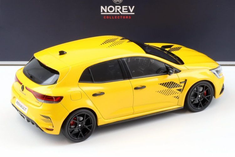 ノレブ 1/18 ルノー メガーヌ R.S. ウルティム 2023 イエローメタリック Norev Renault Megane R.S. Ultime  185395 - メルカリ