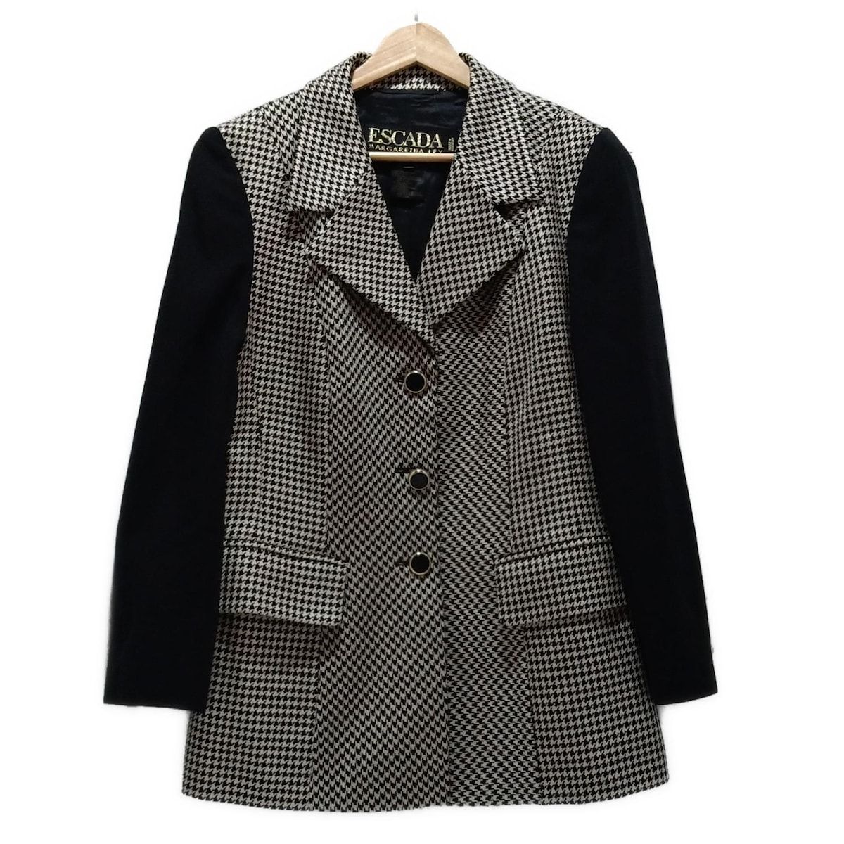 ESCADA(エスカーダ) ジャケット サイズ40 XL レディース美品