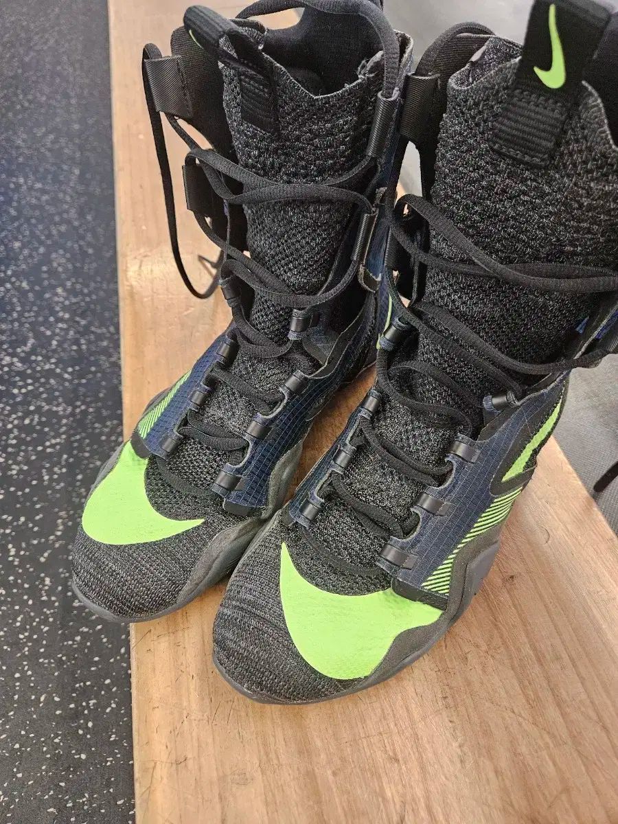 NIKEナイキハイパーko2ニューリミテッド 東京オリンピックカラー