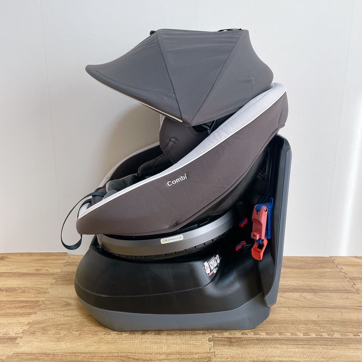 幌付チャイルドシート