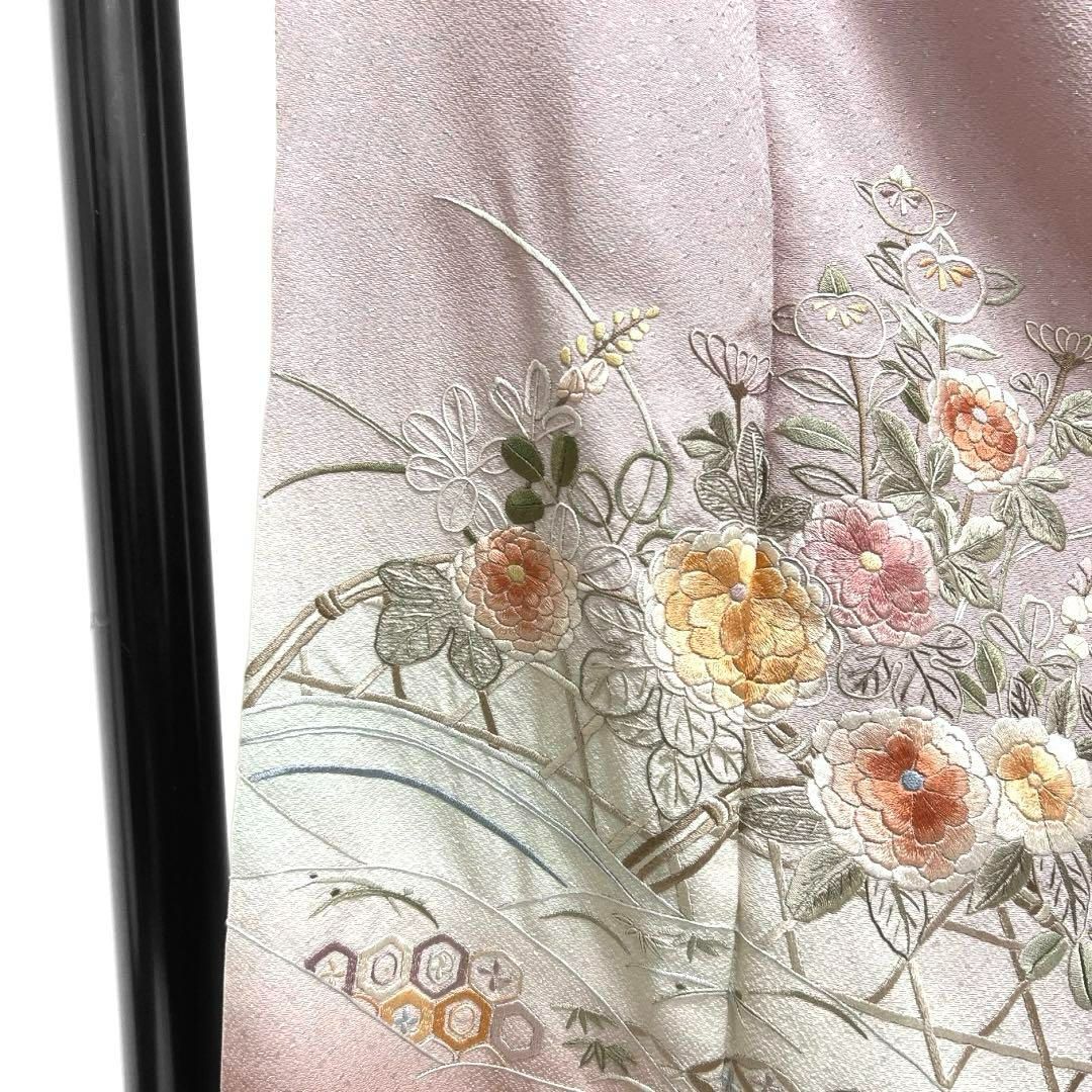 付け下げ　刺繍　菊　橘　七宝　蛇籠　亀甲　着物　094a d 付け下げ 刺繍 菊 橘 七宝 蛇籠 亀甲 着物 094a d - メルカリ