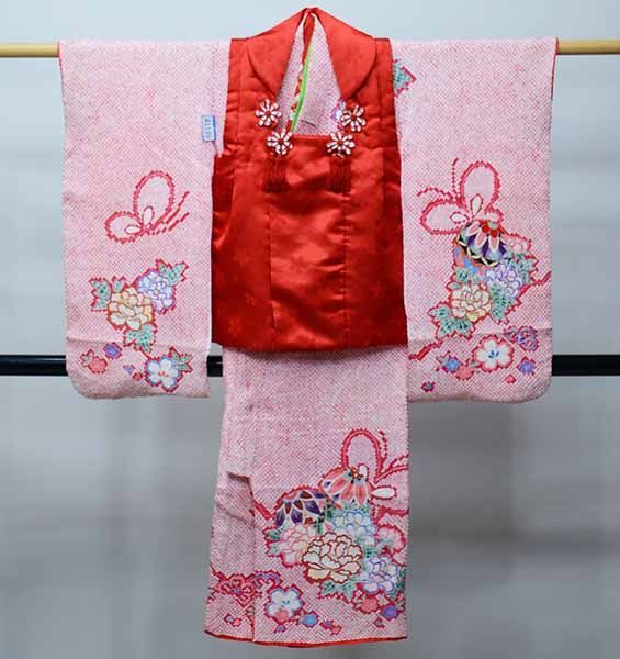 七五三 三歳 女児 被布コート 着物 長襦袢 3点セット 総絞り 赤色 日本製 祝着 刺繍入りの半衿 伊達衿縫い付け済 NO41199