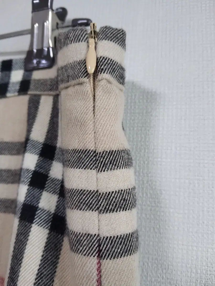 BURBERRY バーバリー チェック ウール プリーツ スカート