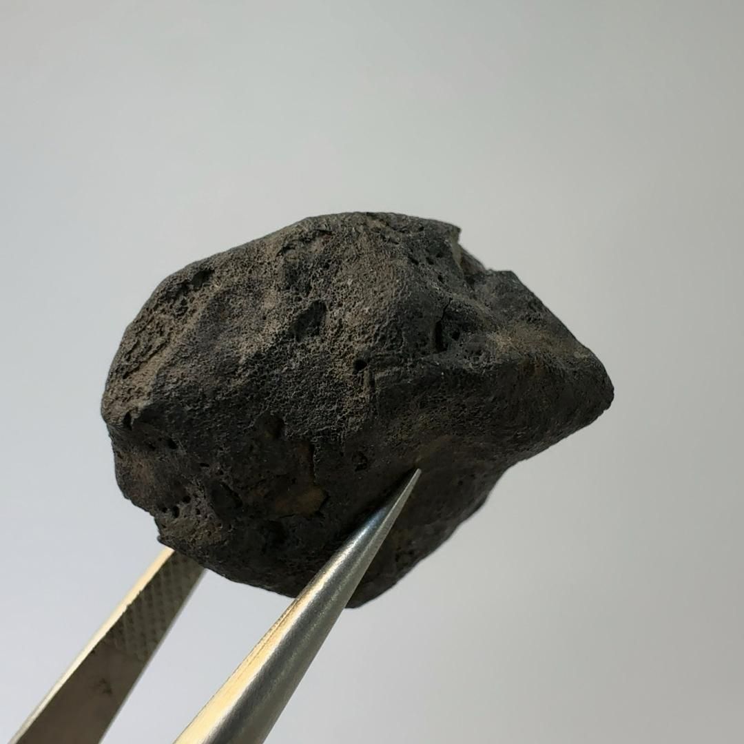 E23358】 約7.3ｇ チェリャビンスク隕石 石質隕石 コンドライト 隕石 