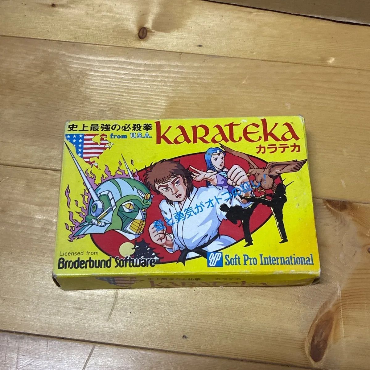 ファミリーコンピュータ - KARATEKA / カラテカ [FC] 002 ファミリーコンピュータ - KARATEKA / カラテカ [FC] 002