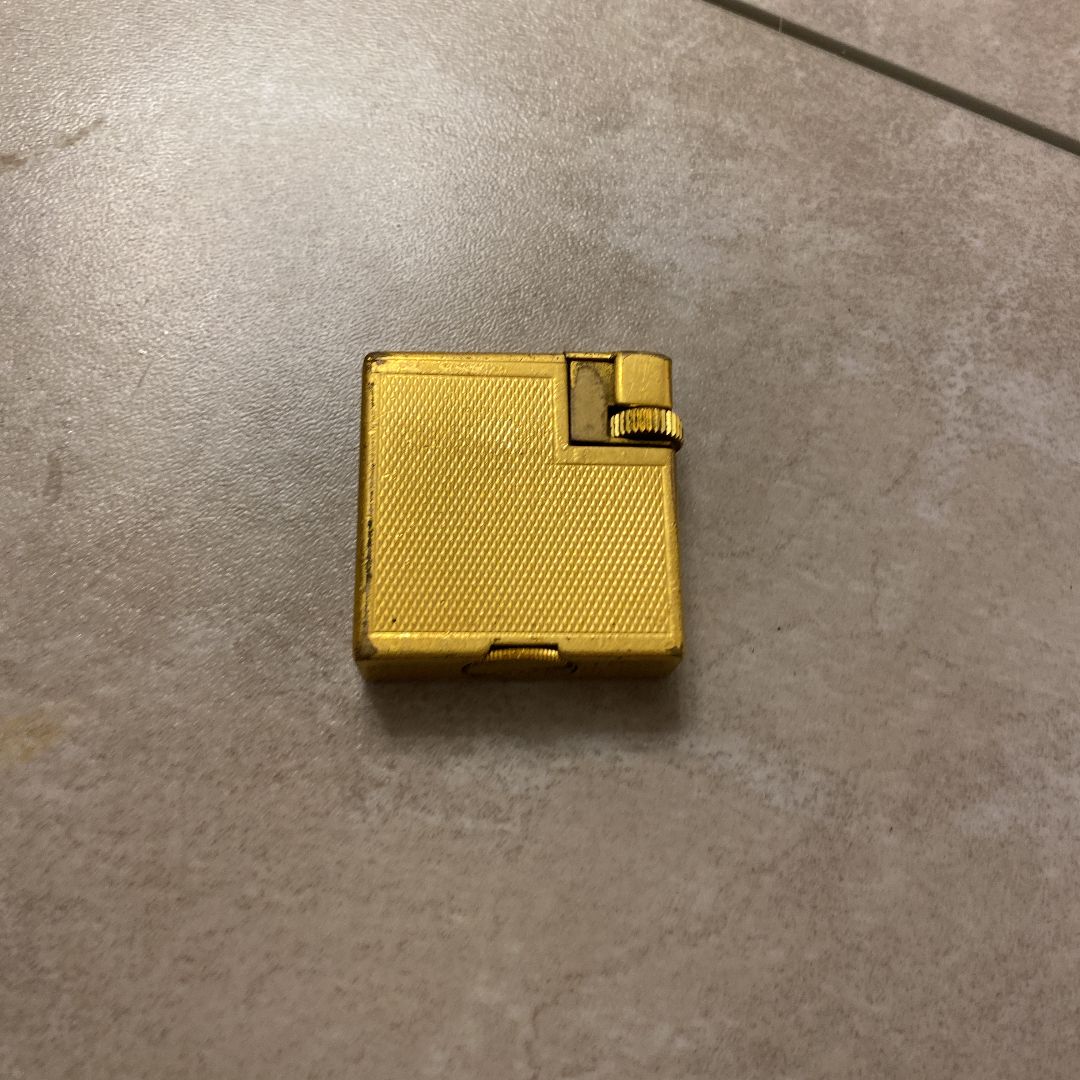 96127567_3