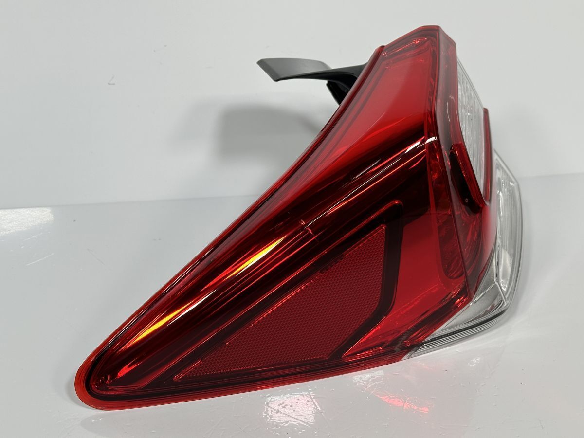 破損キズなし 低走行 インプレッサ GT2 GT3 GT6 後期 純正 左テールランプ LED 84912FL251 84201-FL111 FBM-924-21 管理27807