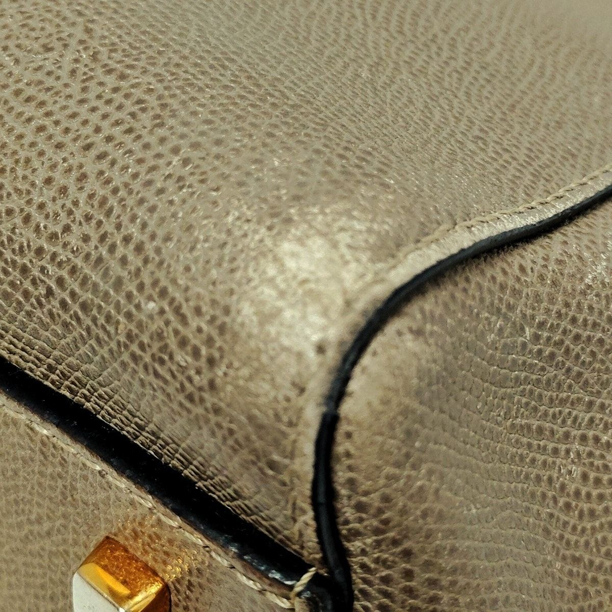 Valextra ヴァレクストラ