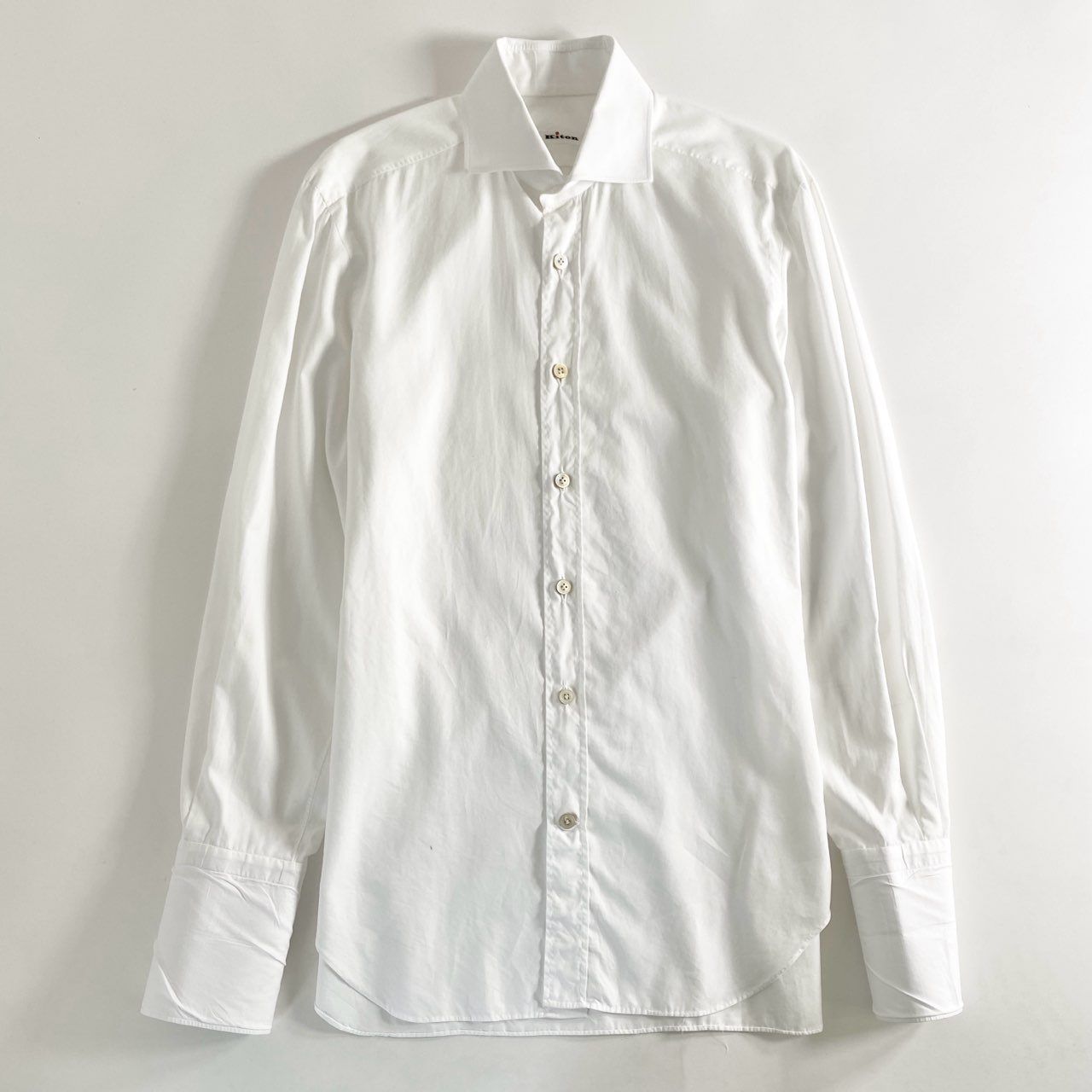69e25 大きいサイズ イタリア製 Kiton キトン キートン ドレスシャツ 