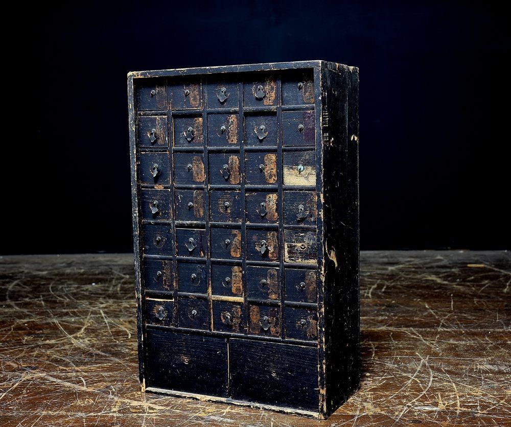 整理箪笥　キャビネット　箪笥　薬箪笥 整理箪笥 キャビネット 箪笥 薬箪笥 あたらしくて懐かしい。薬箪笥風