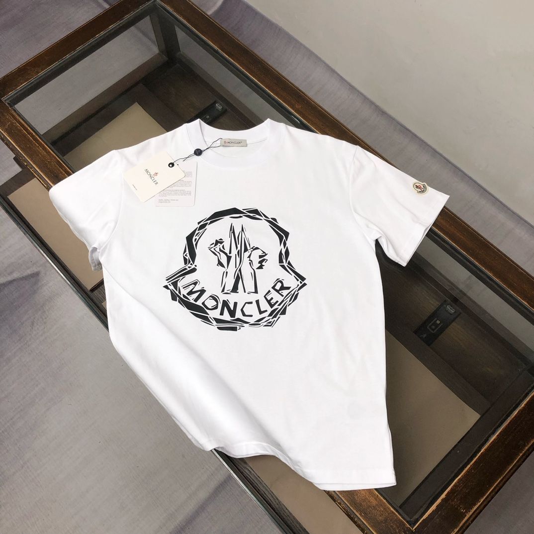 ♪直営店♪Moncler 25SS ロゴ Tシャツ 各色 今日特価】Moncler / モンクレール 25SS ロゴプリント半袖 T