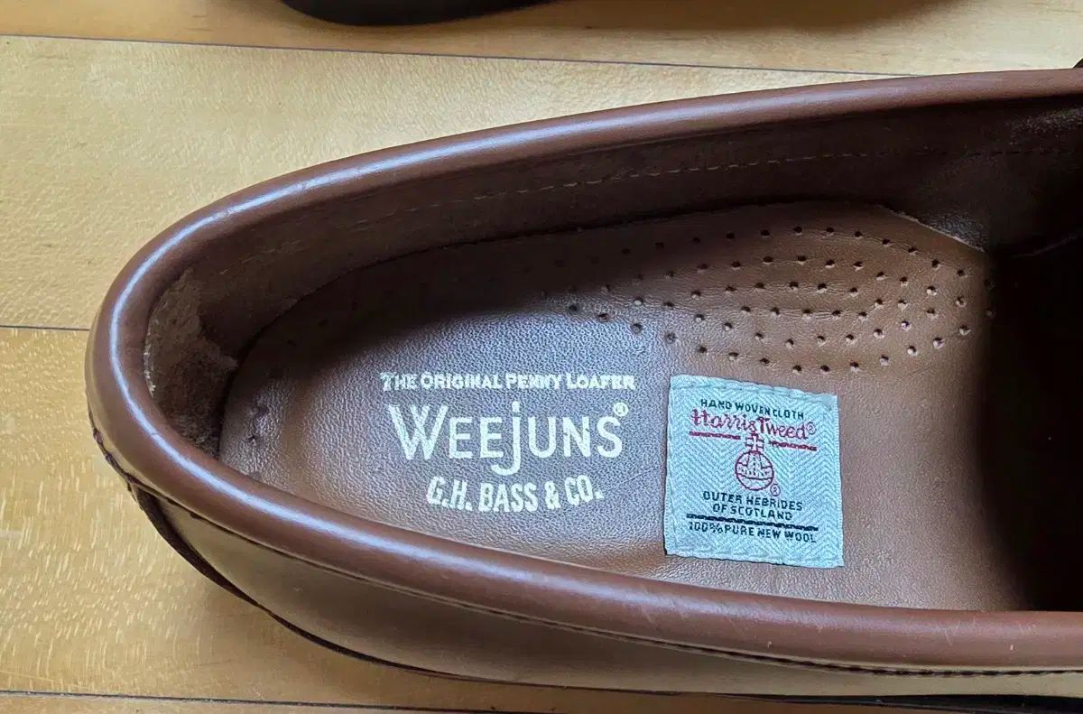 ハリストウィード ローファー