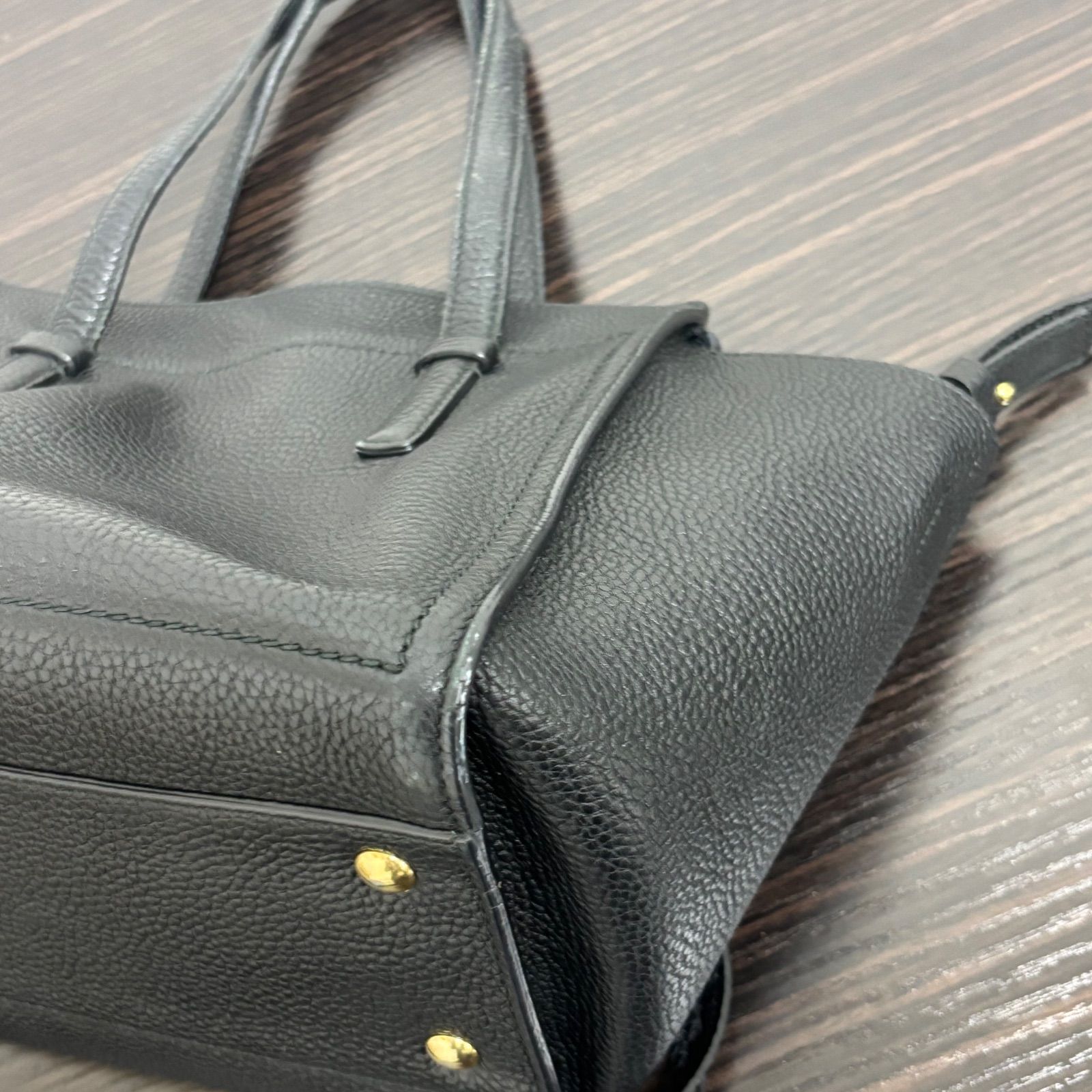 Salvatore Ferragamo サルヴァトーレフェラガモ エイミー ハンドバッグ 