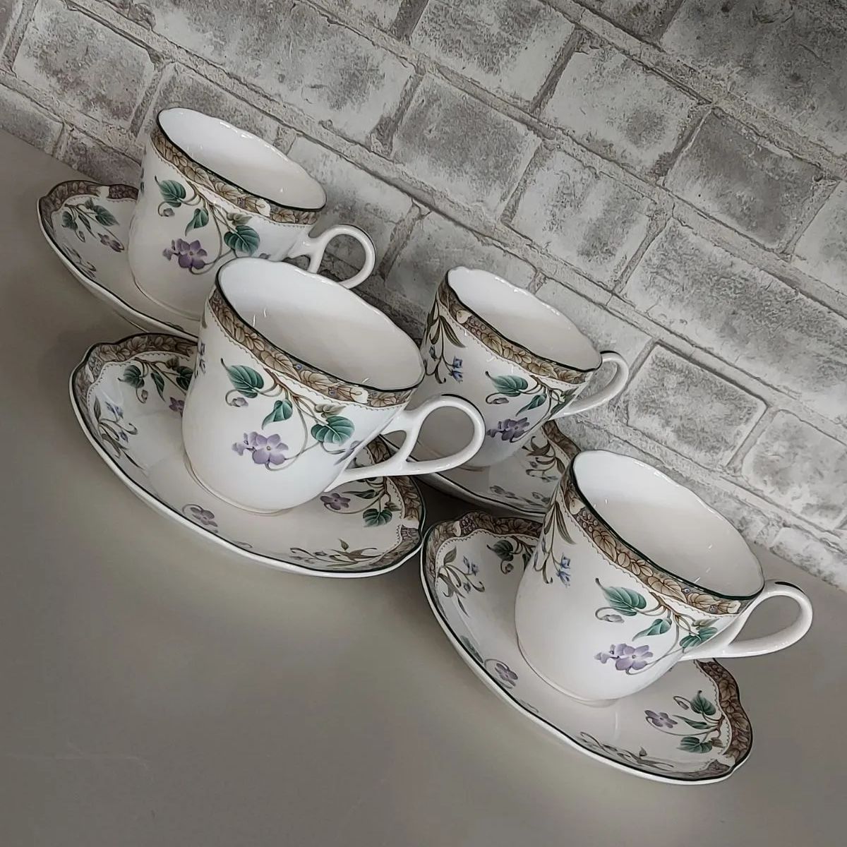 Noritake Primachina ノリタケ プリマチャイナ 人気 スミレ柄 カップ