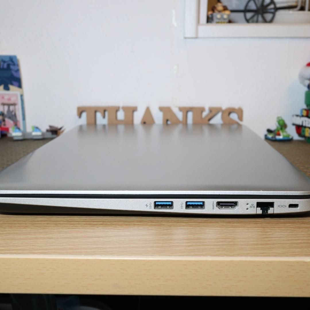 Win11公式対応 8世代Corei3 メモリ8G SSD500G 無線 カメラ VETTDRUCK_DE