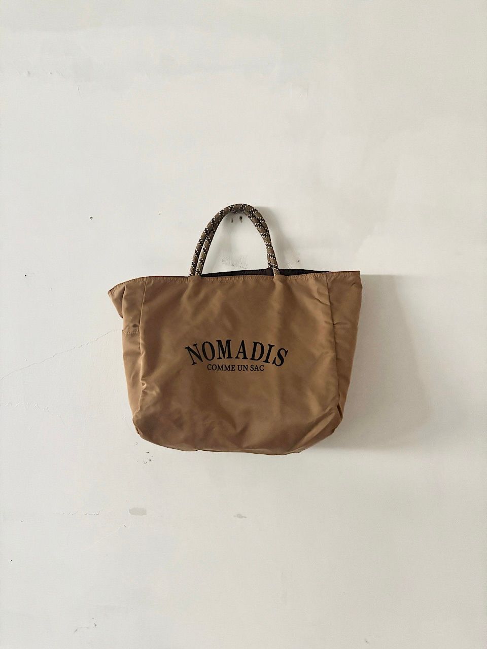 【美品】BABYLONE　NOMADIS SAC2　WIDE TOTE　ベージュ 美品】BABYLONE NOMADIS SAC2 WIDE TOTE ベージュ - メルカリ