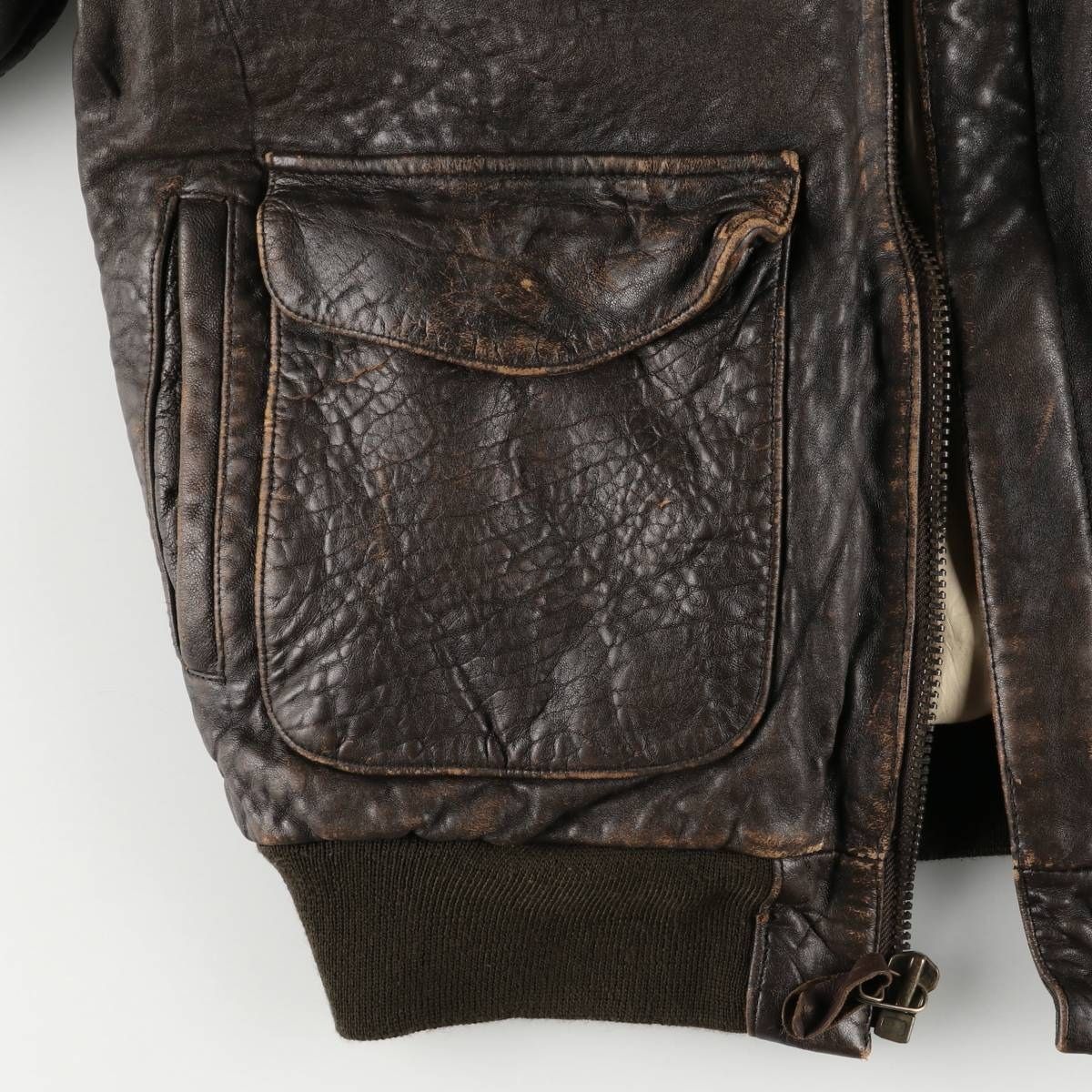 古着 アヴィレックス AVIREX A-2タイプ U.S.AIR FORCE 中綿入り レザー  