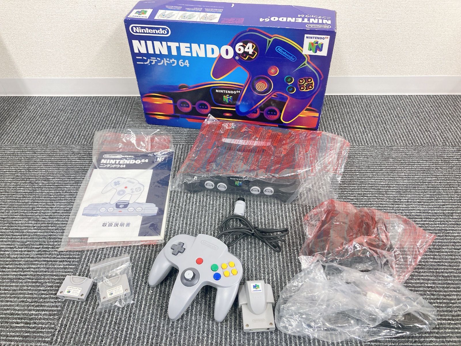 ÷ 通電 済み Nintendo 64 本体セット コントローラー ゲーム機本体 2