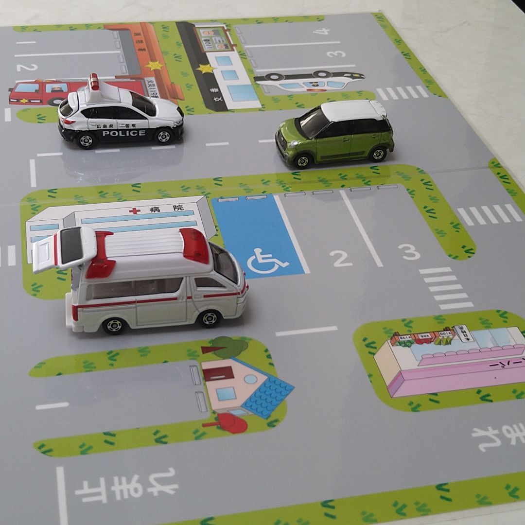 ハンドメイド】A4ミニカー道路・駐車場シート3枚 Bセット 働く車