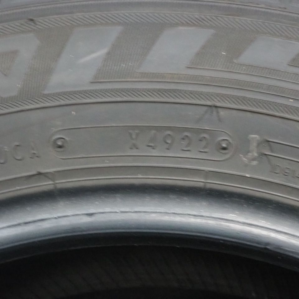 ♢バリ溝‼️ダンロップスタッドレスセット2018年製185/60R15ヤリス等 ♢バリ溝‼️ダンロップスタッドレスセット2018年製185/60R15