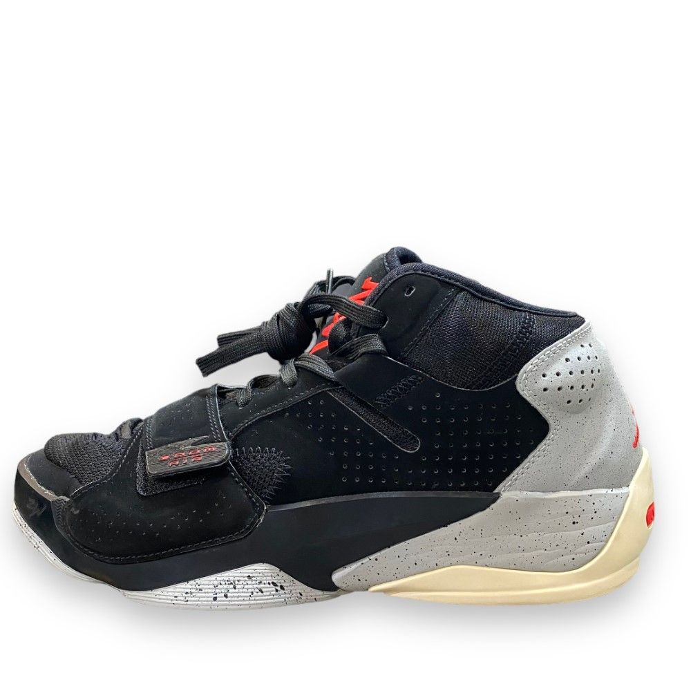 26.5cm NIKE Jordan Zion 2 Black/Light Smoke Gray/Siren Red