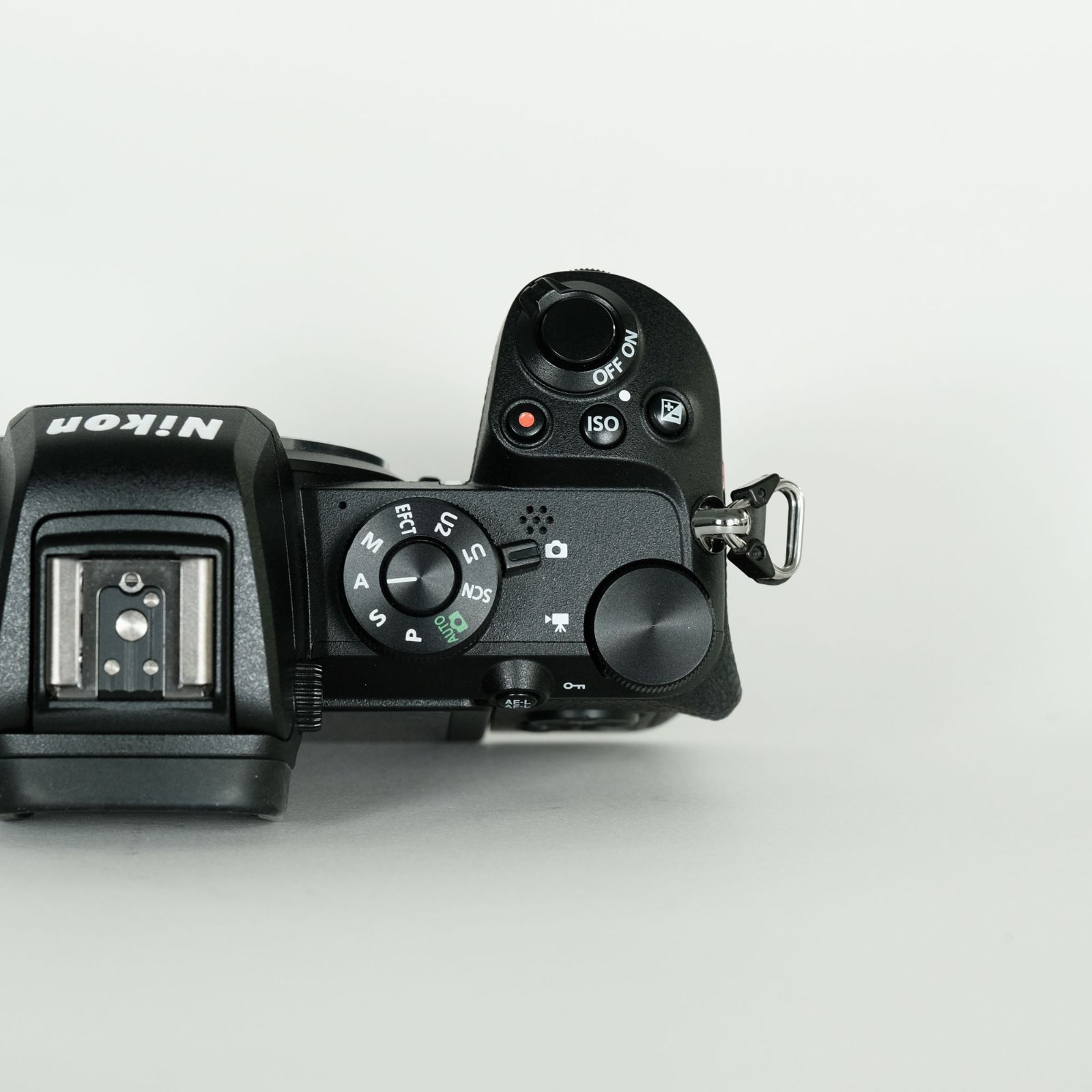 美品｜シャッター数2,050回] Nikon Z50 [ボディ] / ニコンZマウント