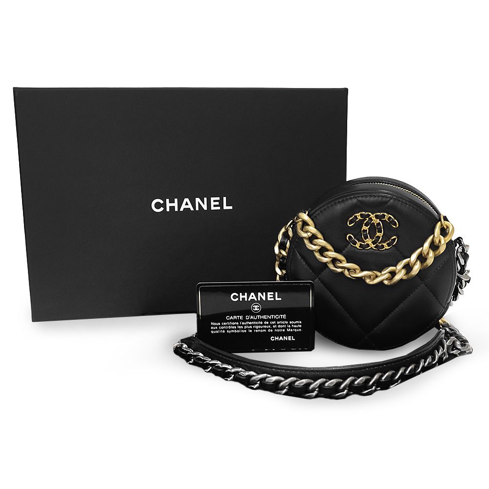 シャネル 19 ナインティーン ラウンド クラッチ マトラッセ チェーン