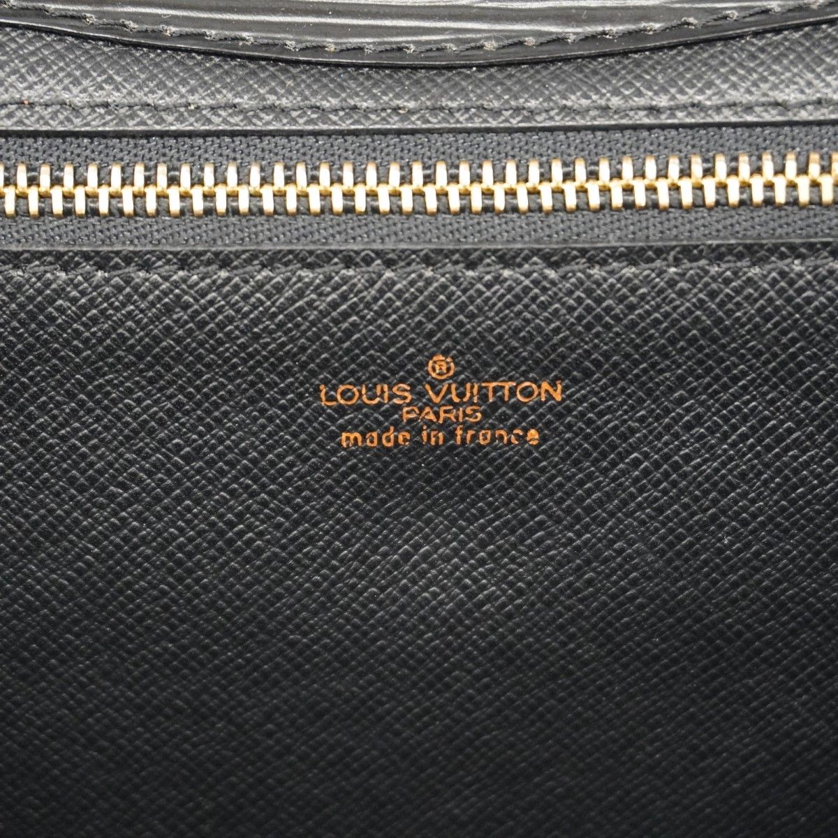 エピ モンテーニュ27