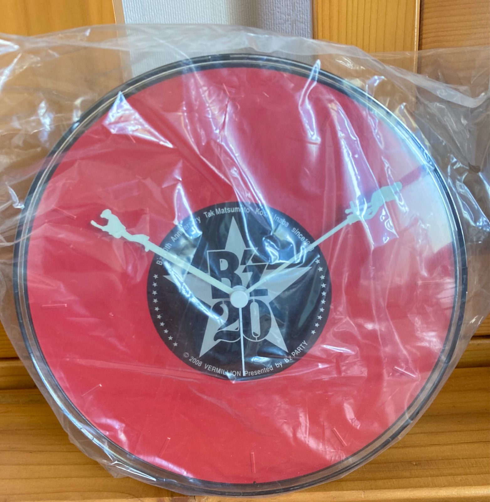 B'z 20周年記念 目覚まし時計 ファンクラブ限定品 新品未開封 B'zの20周年記念 ファンクラブ限定 目覚まし時計 - メルカリ