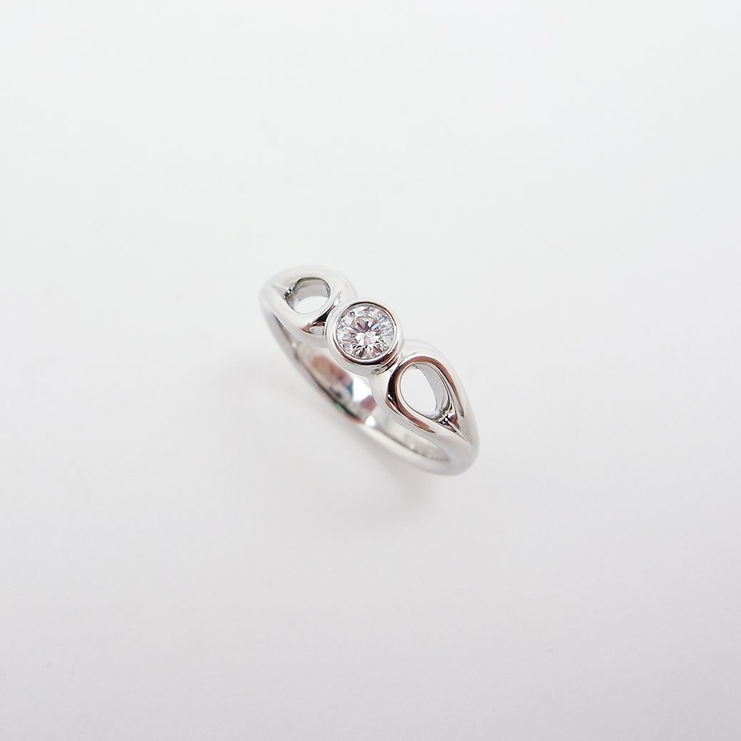 大幅値下げ　Tiffany＆Co. Pt950 ダイヤモンド リング 9号 大幅値下げTiffany＆Co. Pt950 ダイヤモンド リング 9号
