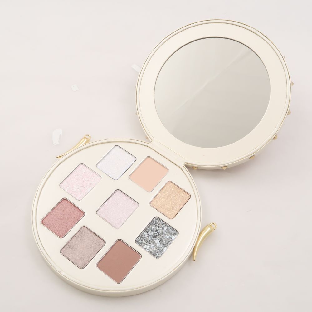 shuuemura シュウウエムラ パールレベルクラッチアイシャドー
