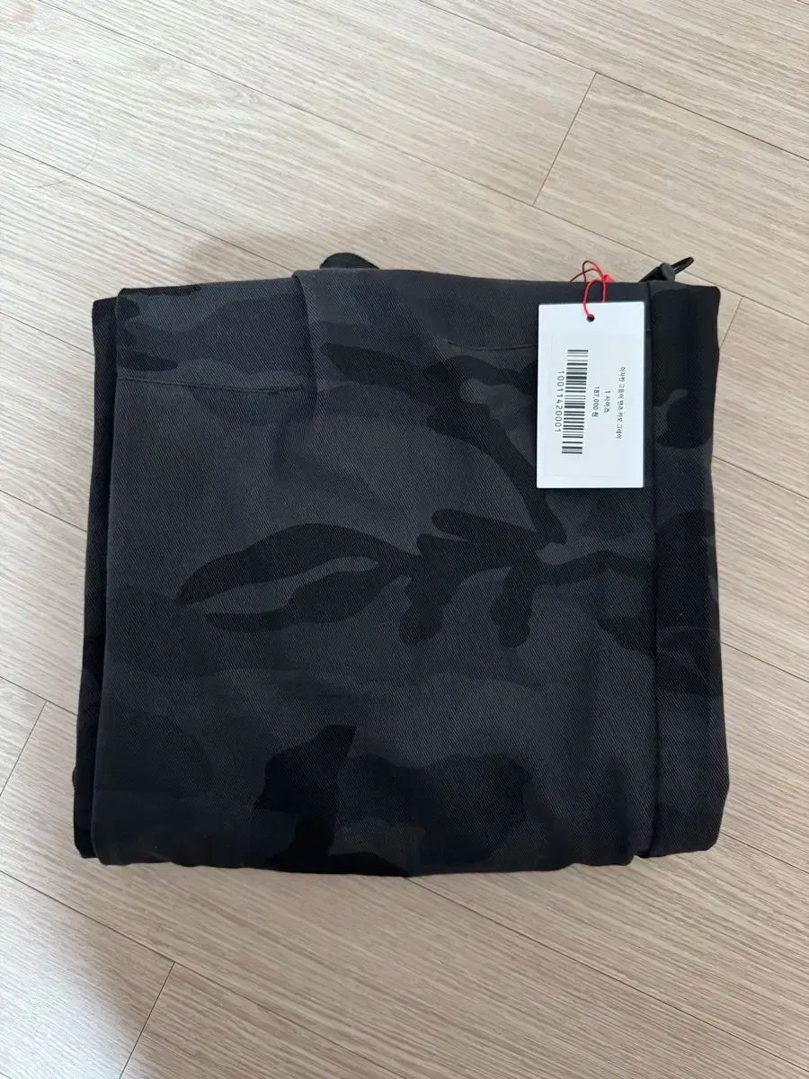 イザバン カーゴ パンツ グレー 1 サイズ