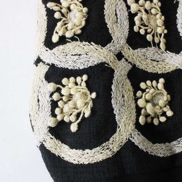 mina perhonen ポーチ　ring flower リングフラワー　茶色 mina perhonen ポーチ ring flower リングフラワー 茶色