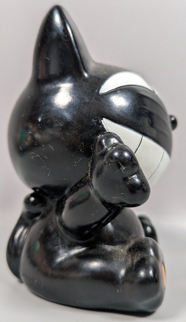 ヤマト運輸 クロネコ貯金箱 - メルカリ