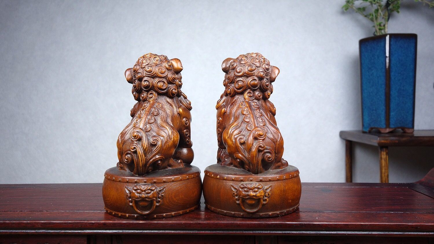 旧家蔵出し 黄楊木細密彫 坐鼓對獅 節約 置物 賞物 文房具 書道品 供養