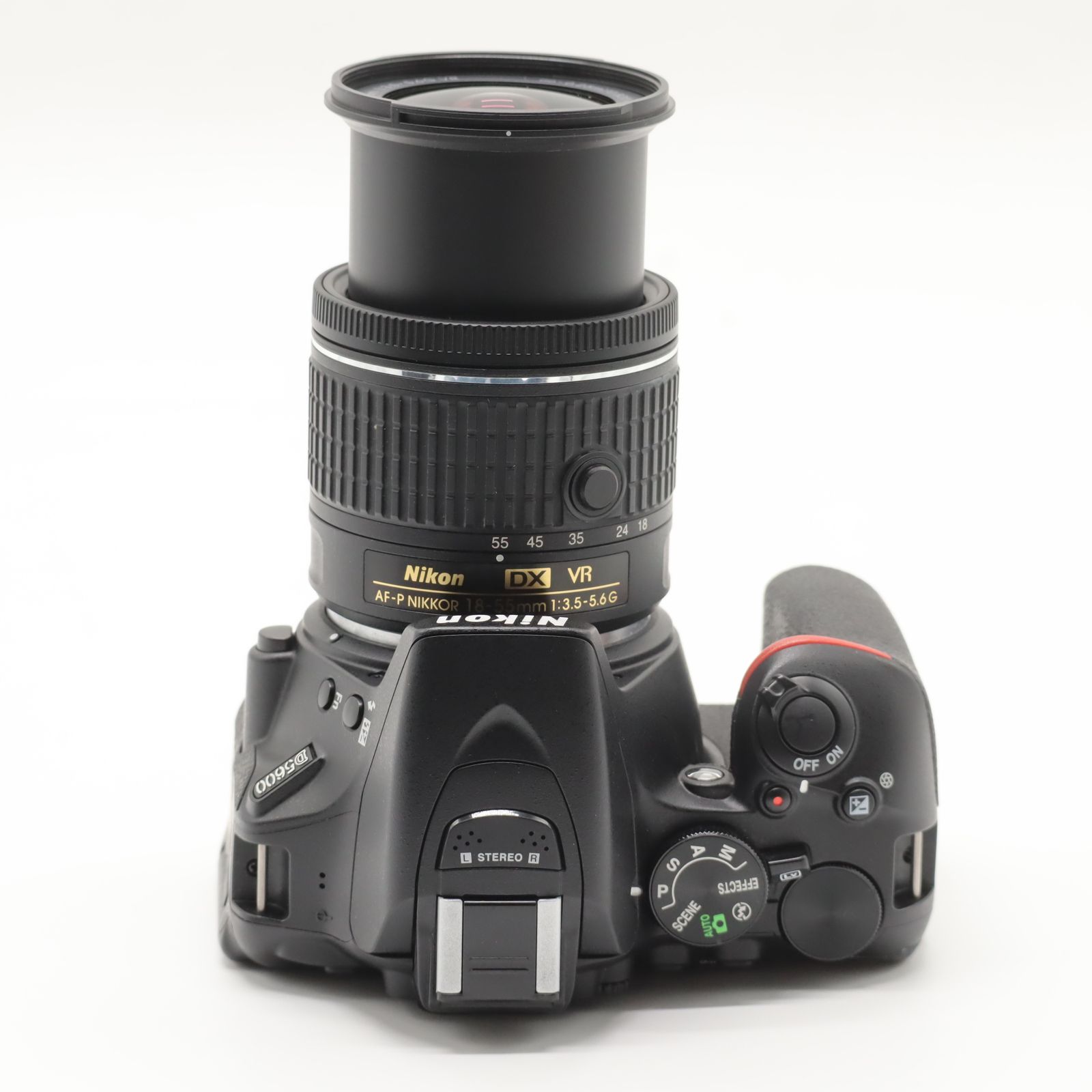  Nikon D 5600 AF P 18 55 VR レンズキット ショット数 3929回 デジタル一眼レフ デジタルカメラ