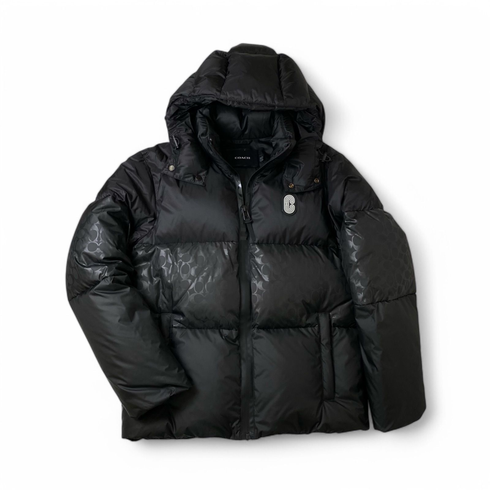 COACH ダウンジャケット 黒 ロゴ入り