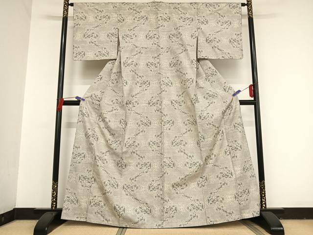 平和屋着物○本場大島紬 白大島 9マルキ 樹林文 正絹 逸品 AAAT9517np  