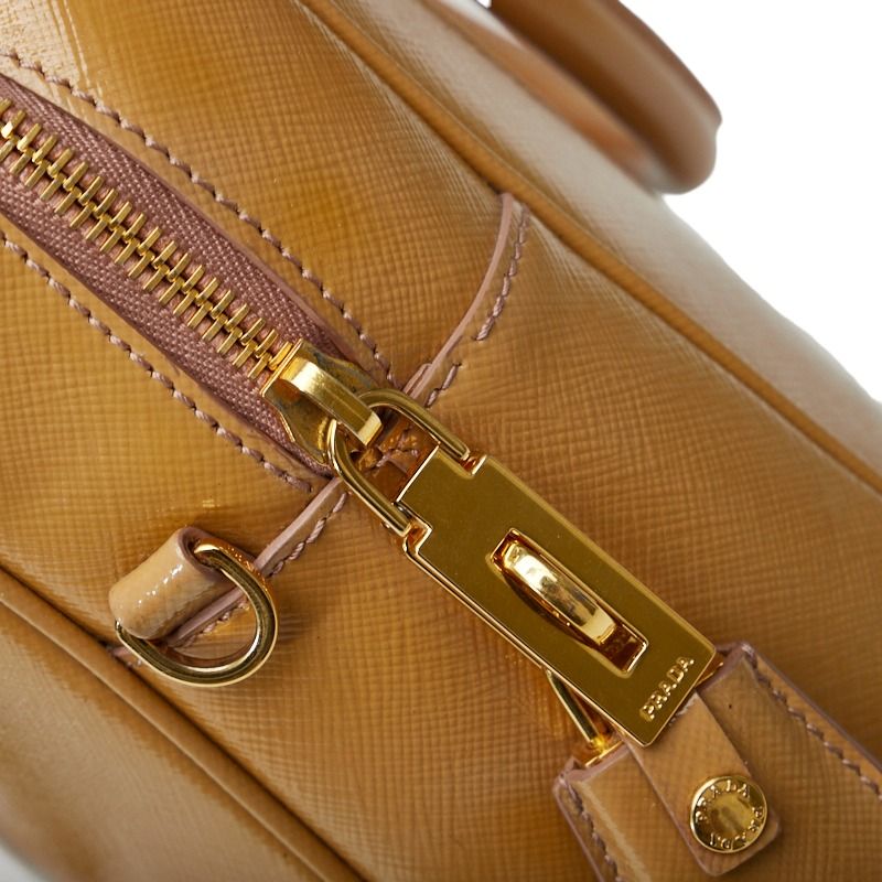 【値下げ】PRADA イエロー ハンドバッグ PRADA プラダ 2Wayバッグ ショルダーバッグ ハンドバッグ 三角