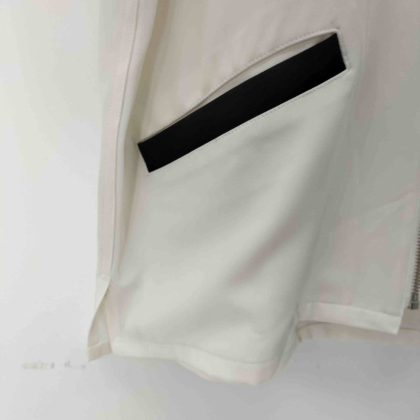 SLEEVE SHIRT