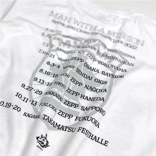 MAN WITH A MISSION（マンウィズアミッション）公式グッズ 2022 B.C.Wツアーフォト Tシャツ（B） (XL) [XL]