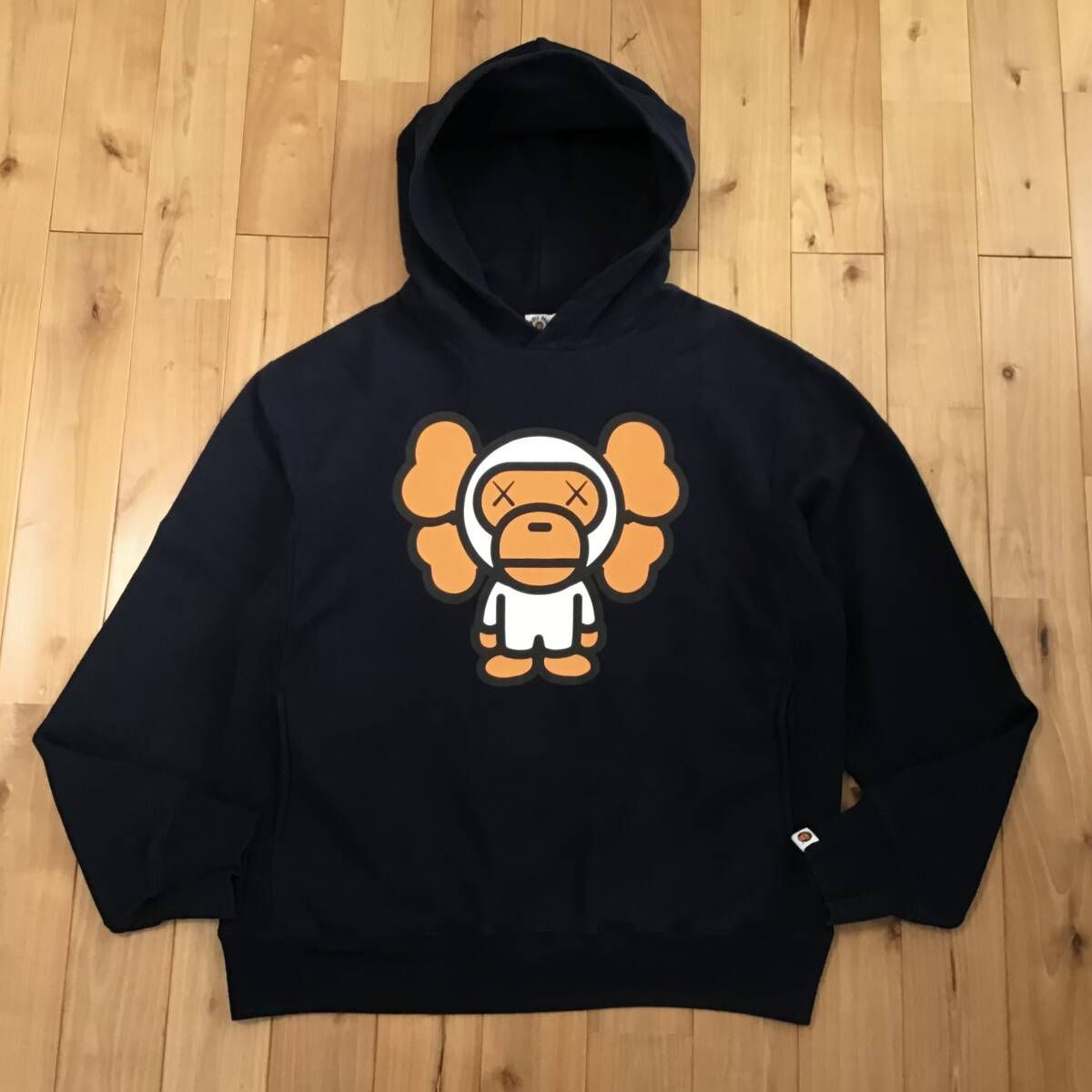 ☆激レア☆ BAPE × KAWS MILO プルオーバー パーカー Mサイズ a