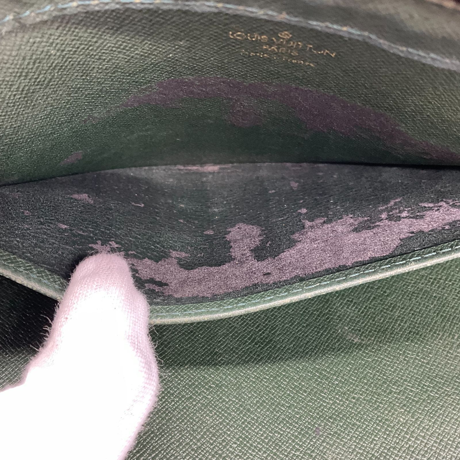 ルイヴィトン タイガ クラッチバッグ B25082811 DECORATOM_COM_BR