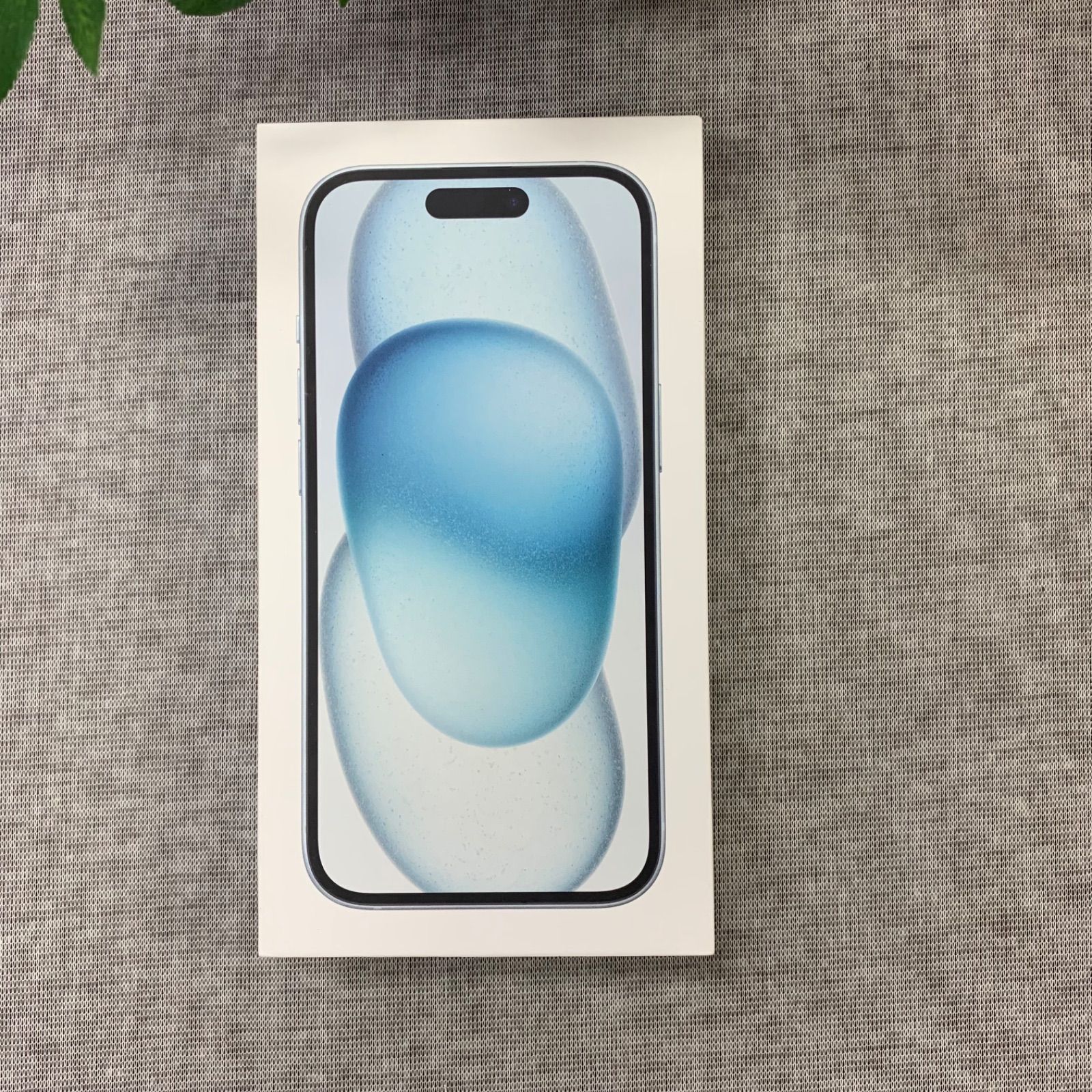 iPhone 15 128G ブルー
