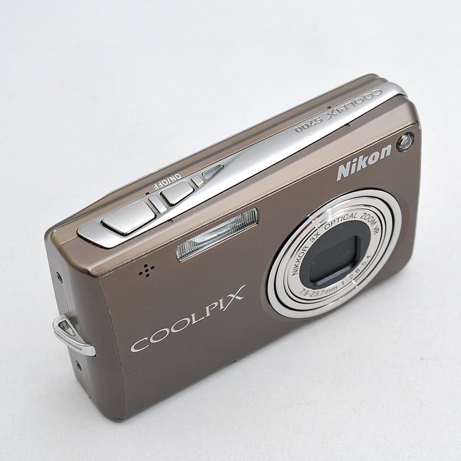 ニコン Nikon COOLPIX S700 光学3倍ズーム 1210万画素 コンデジ カメラ 