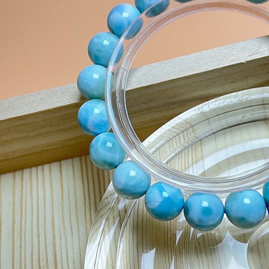 ドミニカ共和国産のラリマー ペクトライト