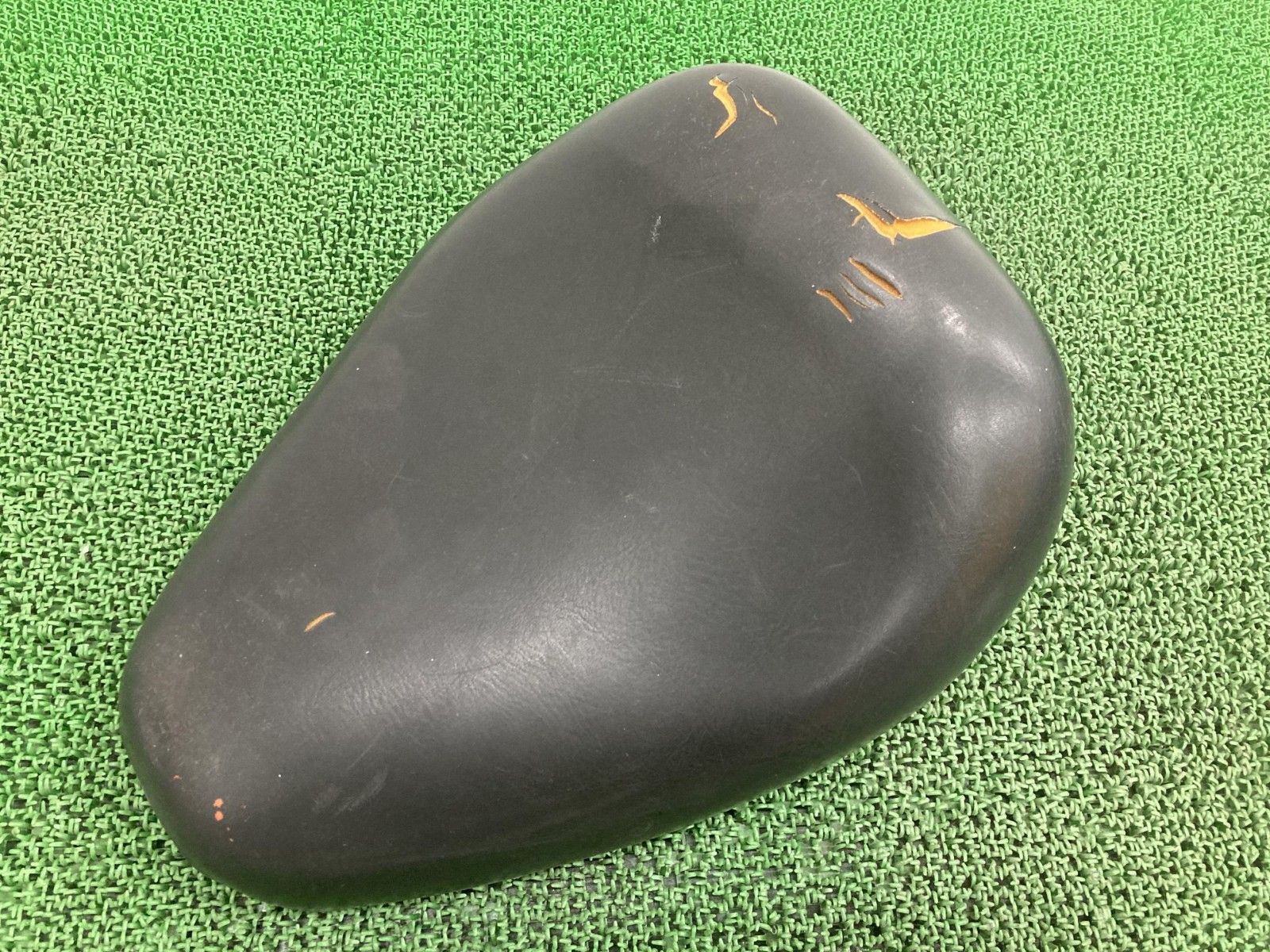 ヤマハ ビラーゴ250 フロントシート 2UJ 純正 中古 - シート バイク