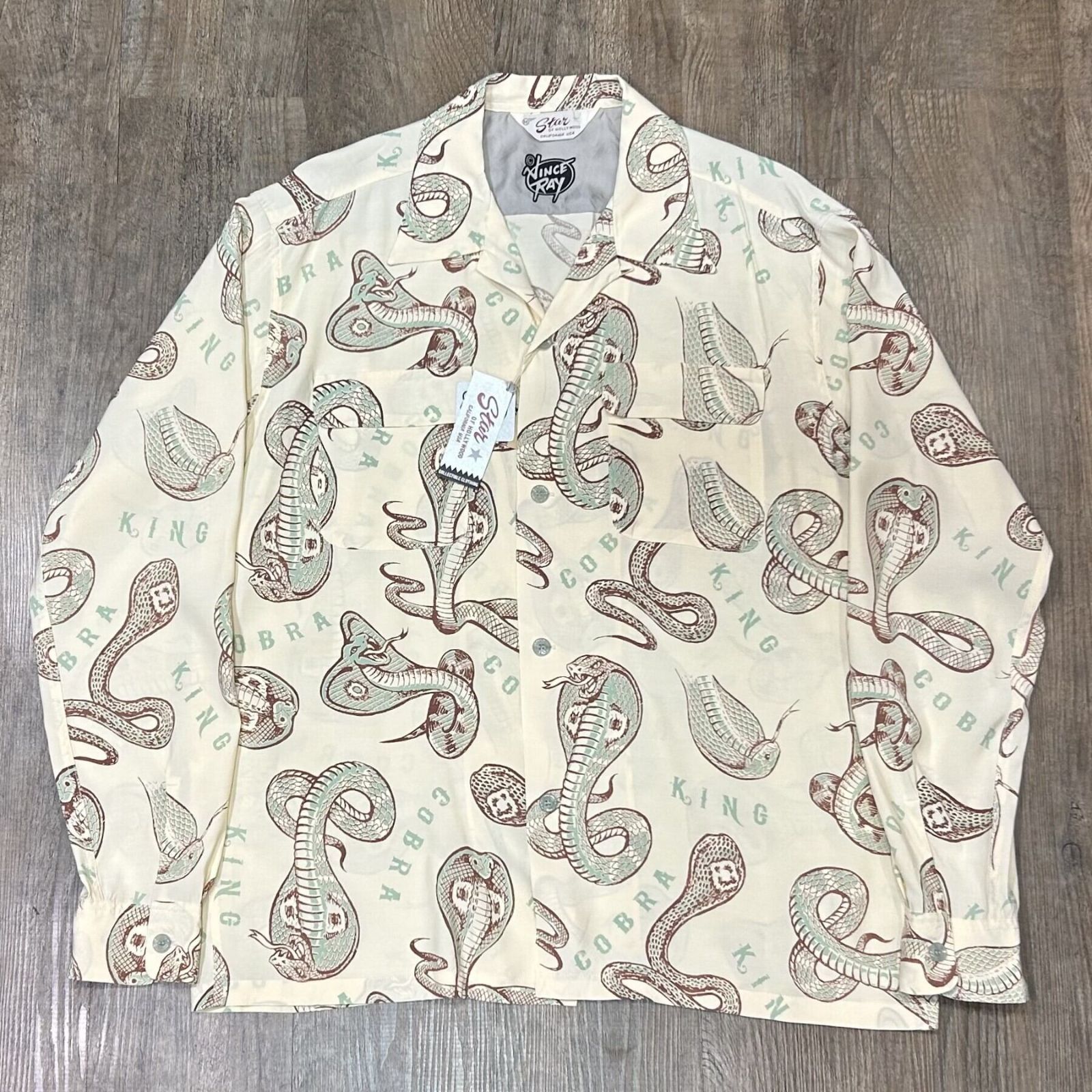 レディヘッドベース 陶器製置物 黒のドレスにパールのネックレス