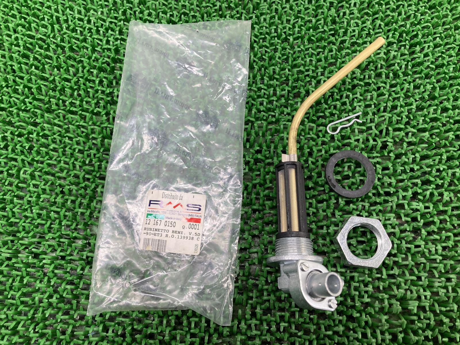 ET3 フューエルコック 在庫有 即納 ピアジオ 純正 新品 バイク 部品 ベスパ VESPA 燃料コック ガソリンコック 未使用 品薄 車検 Genuine